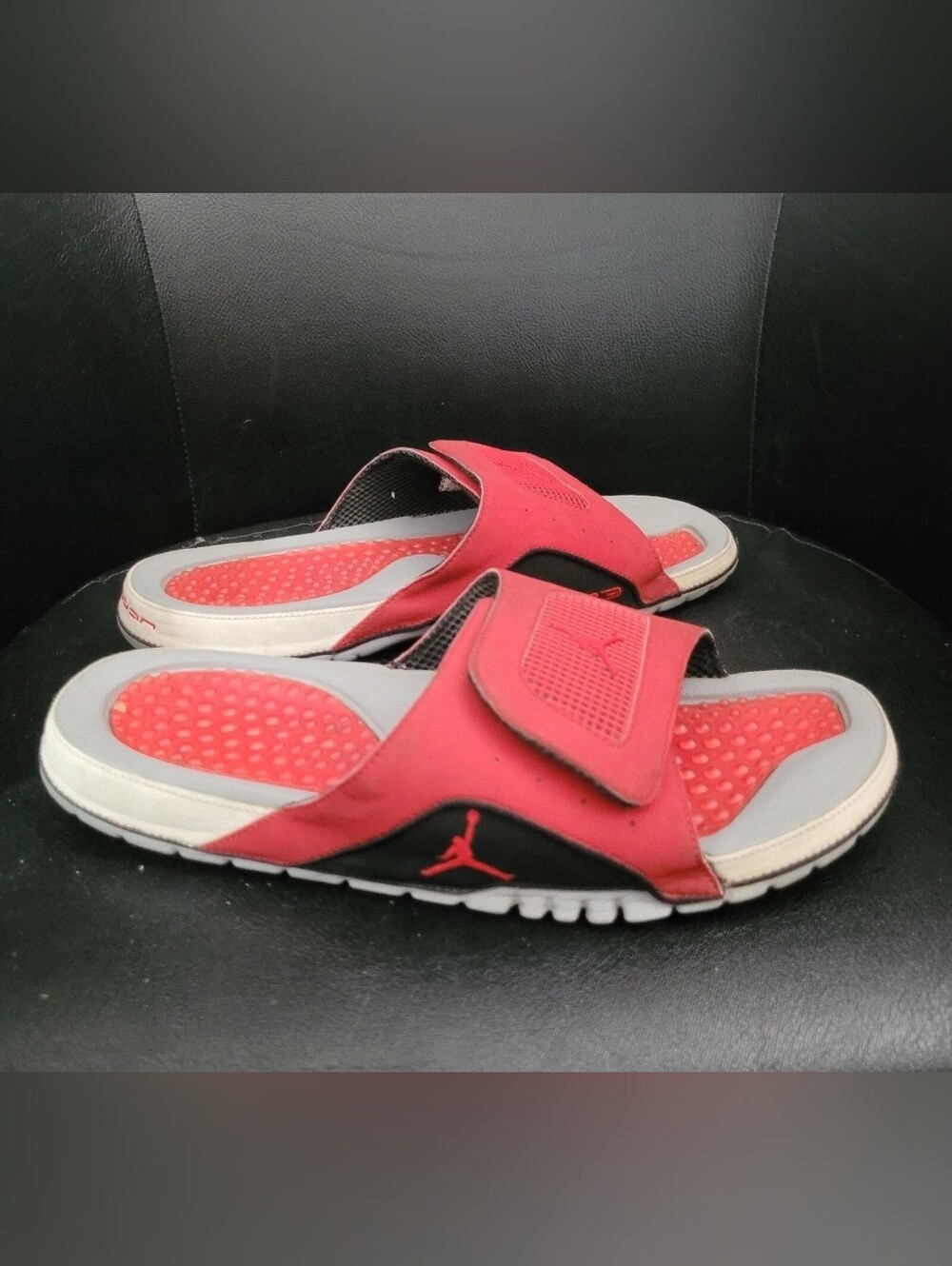 2013 Jordan Hydro Slides Retro 4 Toro Mens Size 12 Red Slippers